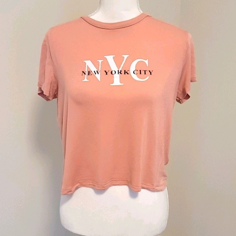 Divided H&M crop top. Size M